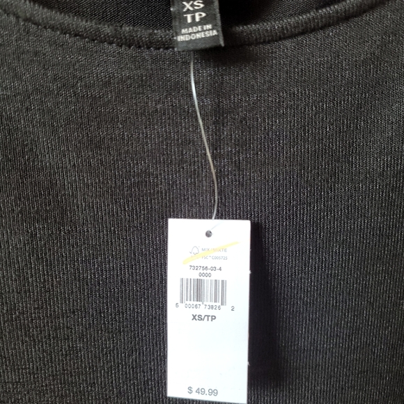 🌵2/$25🌵XS LuxeSpun Sleeveless Knit Top - Banana Republic - Picture 3 of 5